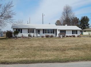 69291 Eisenhower Rd, Sturgis, MI 49091