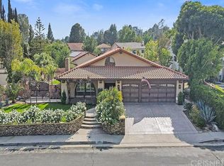 11937 Calle Vista Ct, Porter Ranch, CA 91326