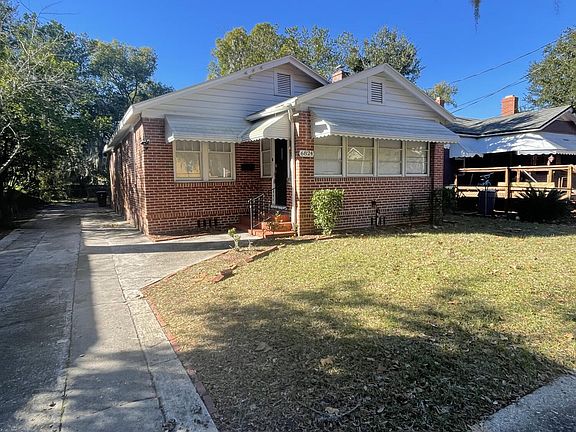 2nd image of 6824 N PEARL Street