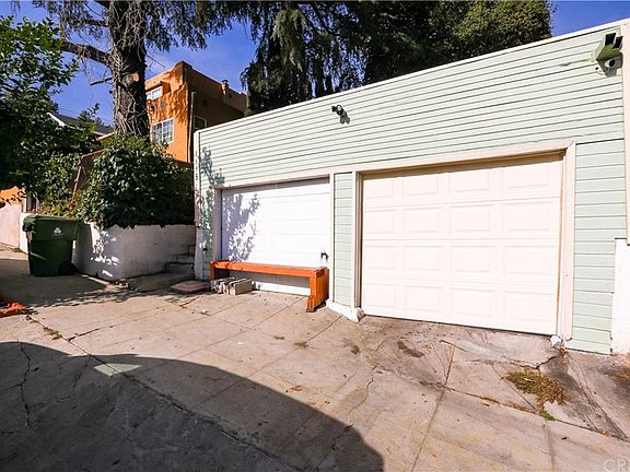 2nd image of 4895 Eldred St