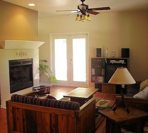 Cozy family room with Fireplace