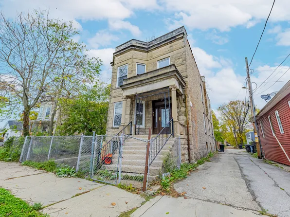 714 W 60th St, Chicago, IL 60621