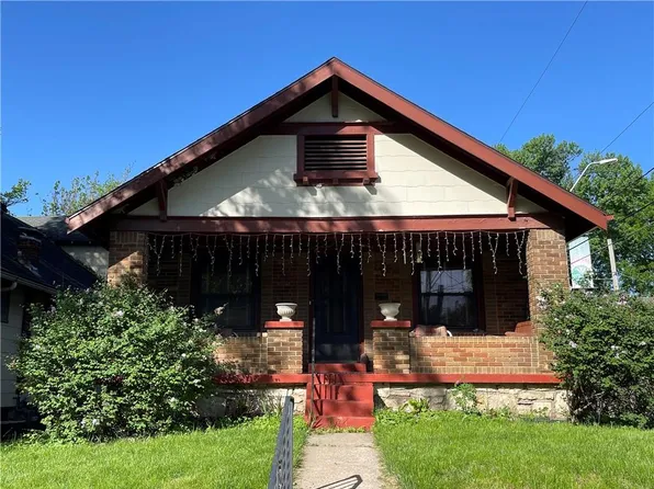 4100 Roanoke Rd, Kansas City, MO 64111