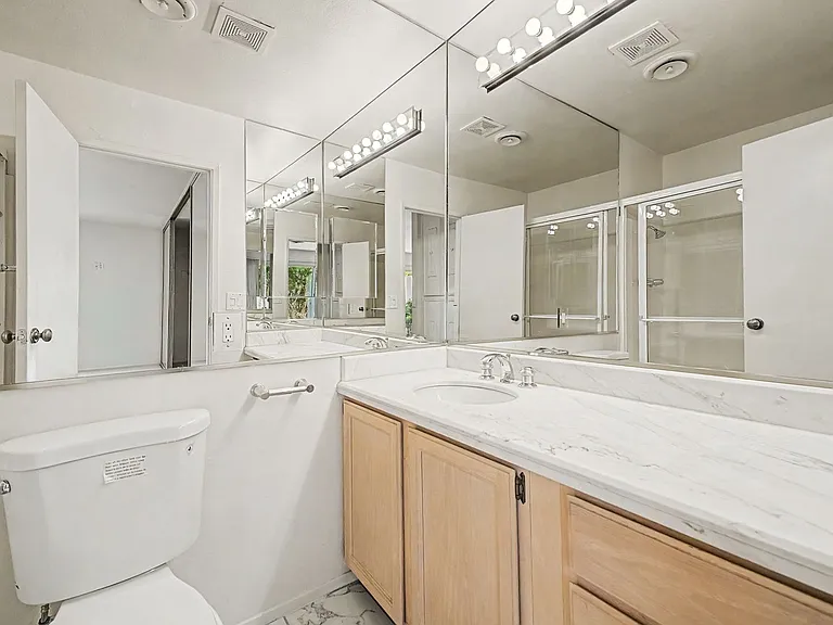 3159 Bel Air Dr — Photo 14