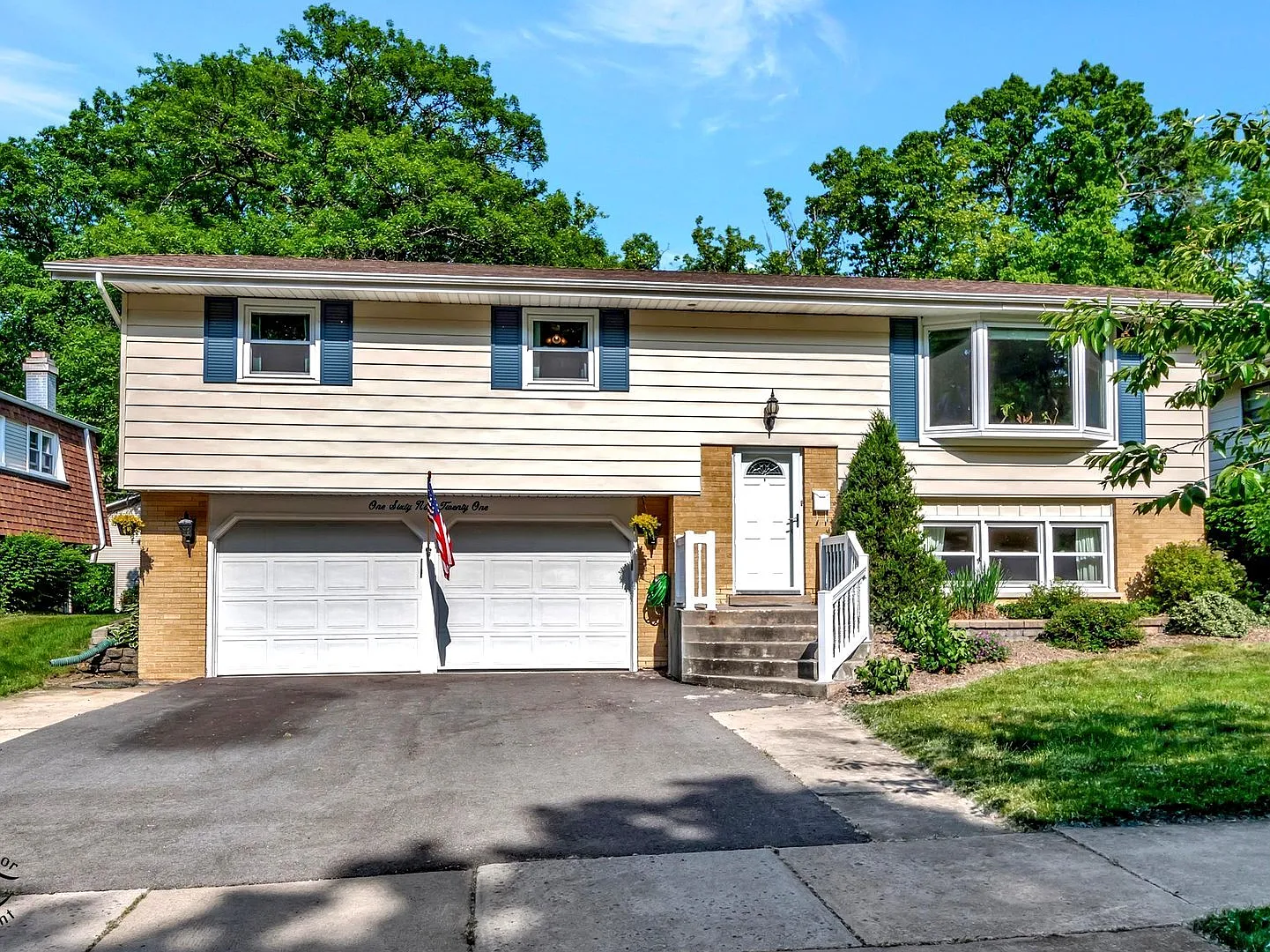 16921 Gaynelle Rd photo 1
