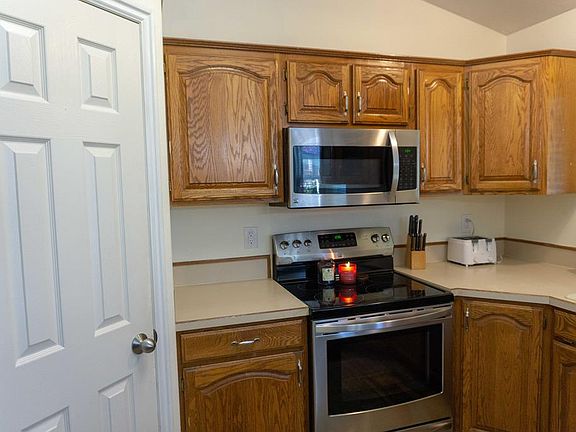 5th image of 206 Plantation Ln