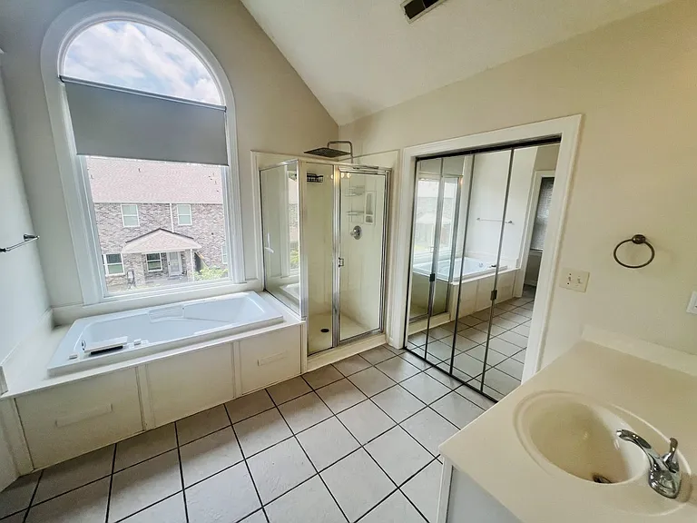 1822 Gallop Dr SE — Photo 9