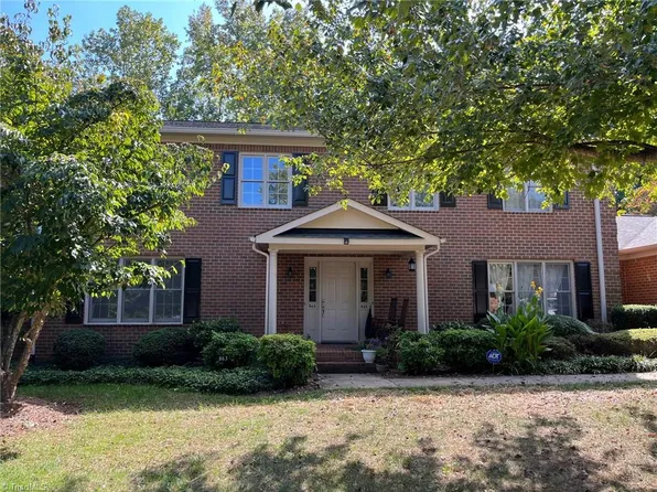 863 Brookleigh Ct, Winston Salem, NC 27104