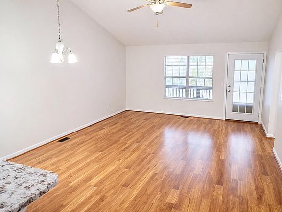 3rd image of 1278 Terrace Bluff Dr
