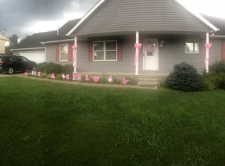 130 Dodd St, Poca, WV 25159