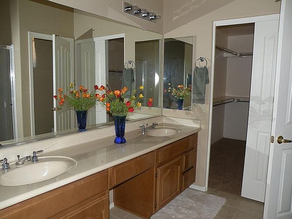 4th image of 9010 E Nacoma Dr