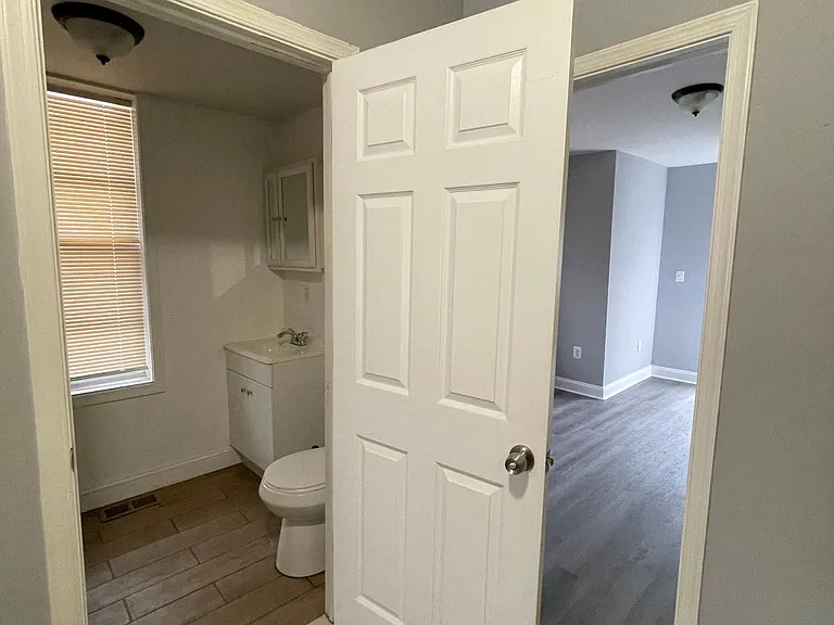 5633 Malcolm St #1 — Photo 30