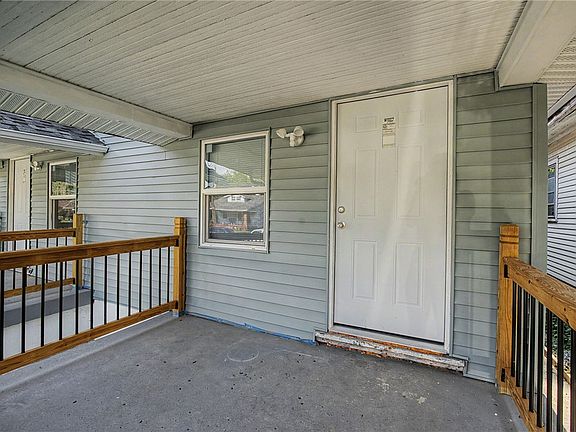 5th image of 538 Shoop Ave