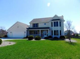 5975 S Kelly Ct, New Berlin, WI 53151