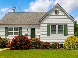 21 Eastern States Pkwy, Somerville, NJ 08876