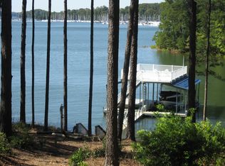 5332 Point South Dr, Gainesville, GA 30504