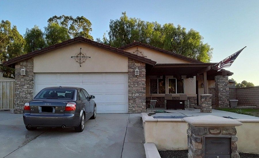 1st image of 21919 Glen View Dr