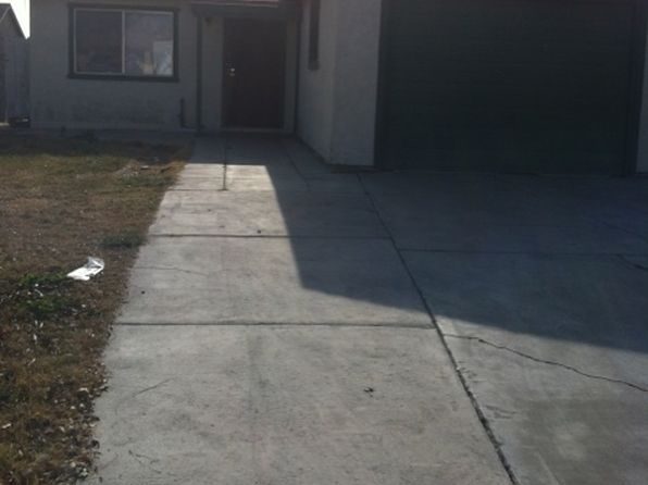 2221 Juniper St