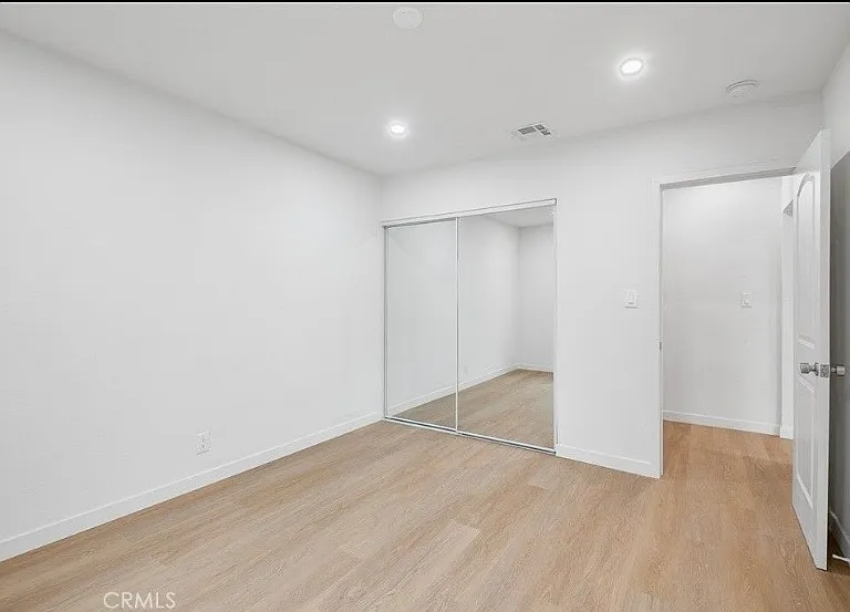 240 E Providencia Ave — Photo 5