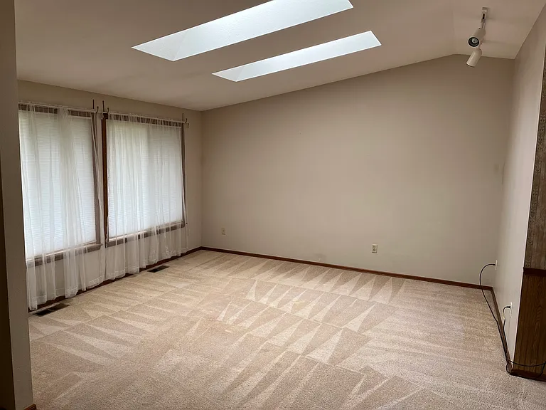 6824 Bel Mor Ct SW — Photo 4