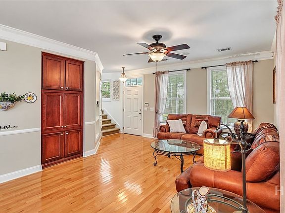 4th image of 223 Lake View Drive