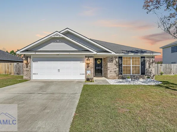 215 Nobel Crst, Hinesville, GA 31313