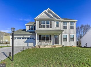 60 Jennifer Rd, York, PA 17404