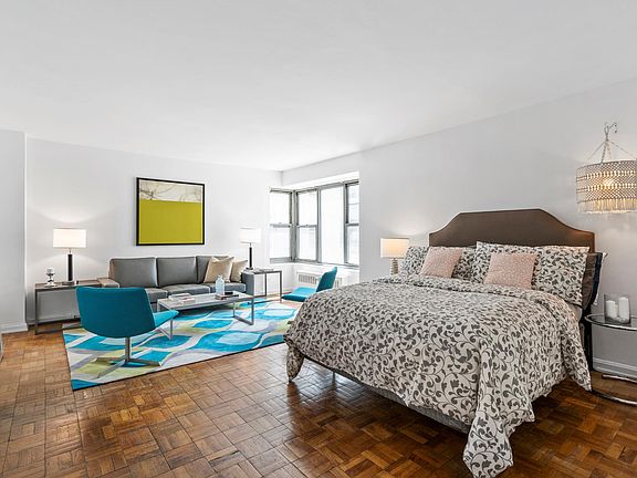 3rd image of 2 5th Ave APT 3H