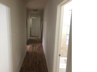 5450 W Quincy St #1, Chicago, IL 60644