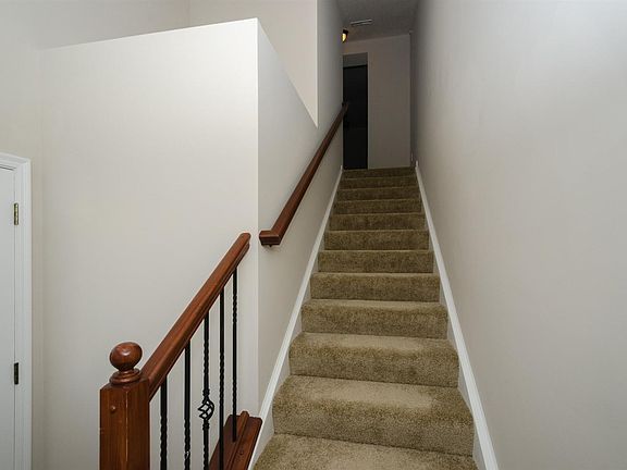 3rd image of 205 Westwind Ln #12303