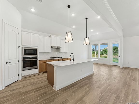 5th image of 9302 Everly Creek Drive