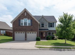 902 Legacy Park Rd, Mount Juliet, TN 37122