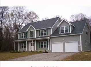 40 Charles Mary Dr, Higganum, CT 06441