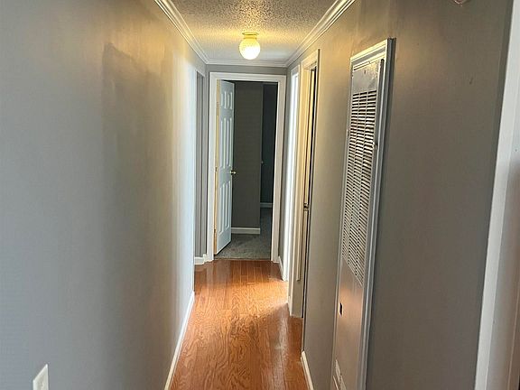 5th image of 22252 Trace Ln