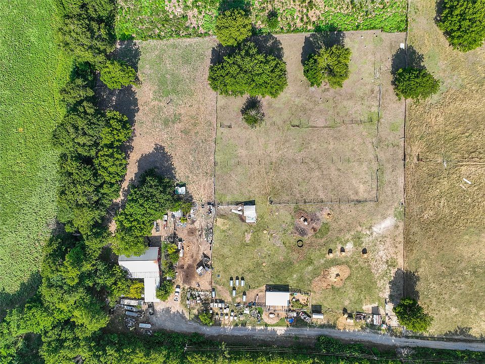 2nd image of 12701 Westover Ln