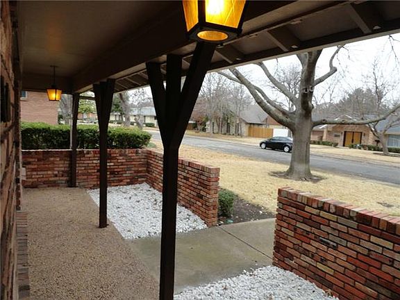 3rd image of 2031 Trinidad Dr