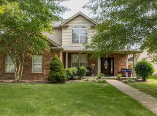 1240 Angus Trl, Lexington, KY 40509