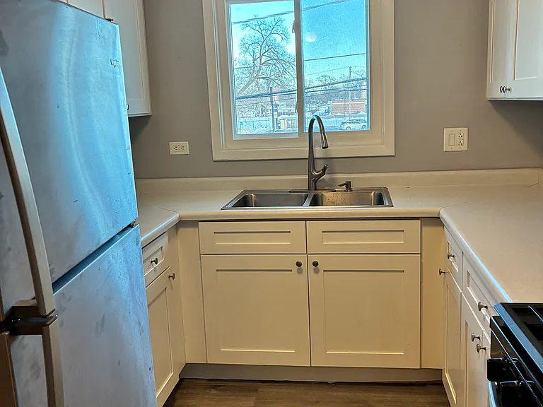 14547 Keystone Ave #8 — Photo 17