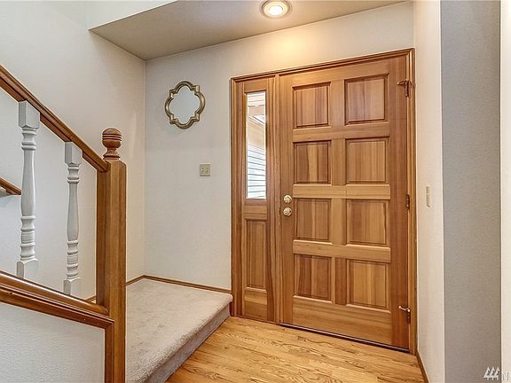 3rd image of 6113 S 296th Ct