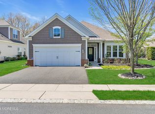 68 E Bosworth Blvd, Farmingdale, NJ 07727