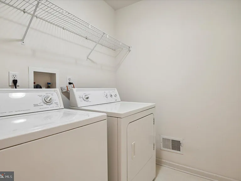 103 Birchwood Dr — Photo 13