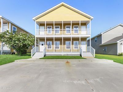 2416 Gladiolus St, Ocean Springs, MS, 39564