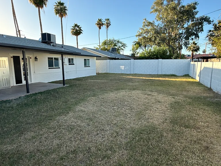 3313 N 43rd Pl — Photo 33