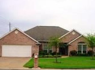 5002 Brompton Ln, Bryan, TX 77802