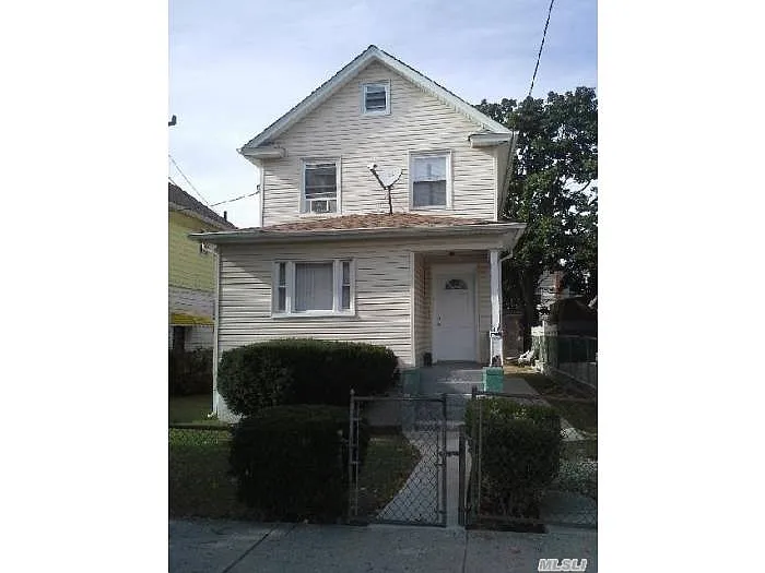 17729 135th Ave photo 1