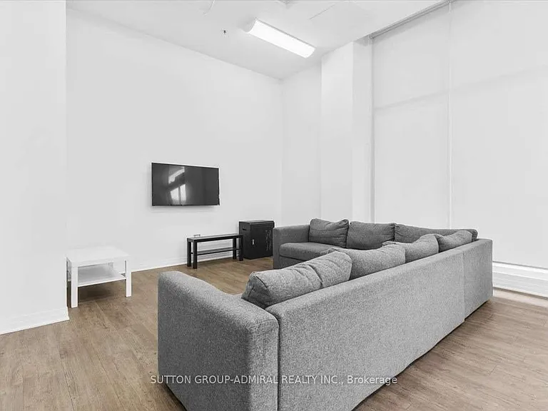 1900 Simcoe St N #636 — Photo 22
