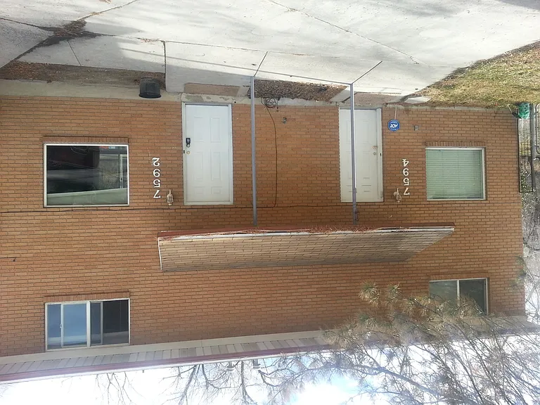 7592 Husky Hwy #900 — Photo 1