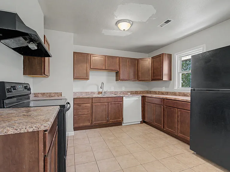 1121 Cooper Ave #201 — Photo 12