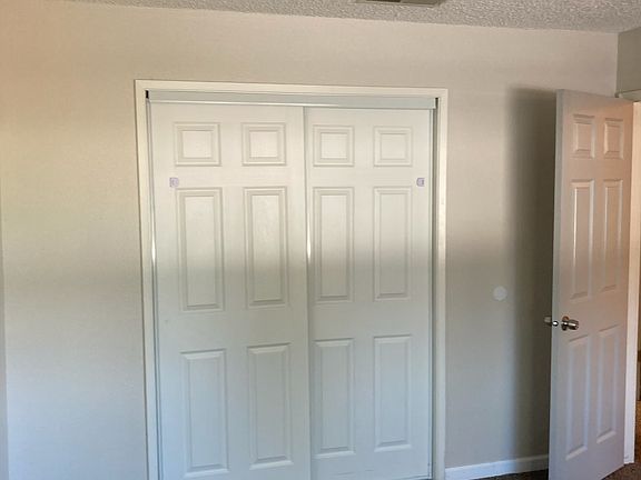 5th image of 1099 Stonegate Cove Dr