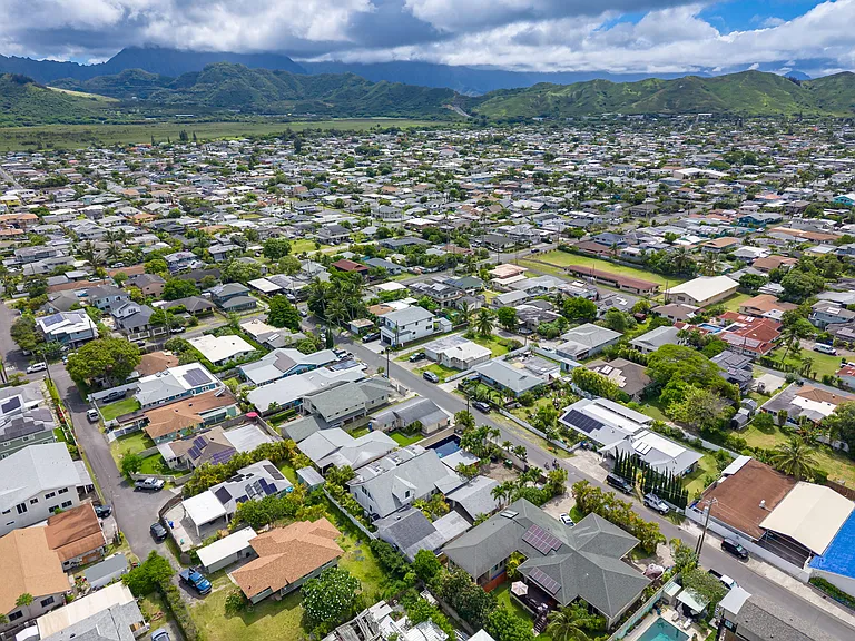 223 Mookua St — Photo 43
